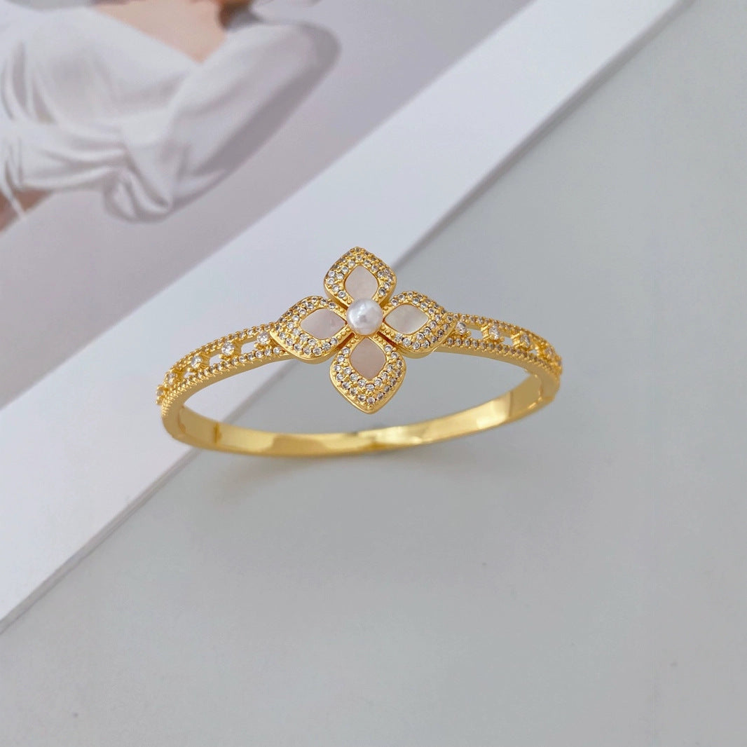 Flower Mother Pearl Lab Diamond Bangle and Ring set