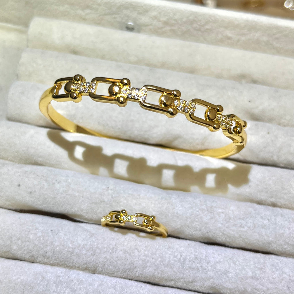 Horseshoes link classic bangle and ring set| gold & silver