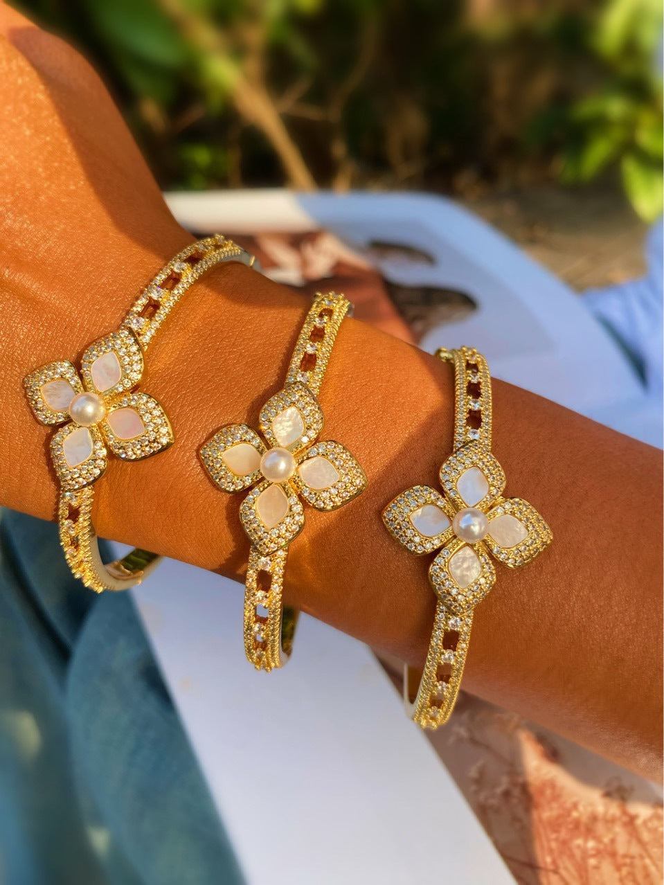 Flower Mother Pearl Lab Diamond Bangle and Ring set