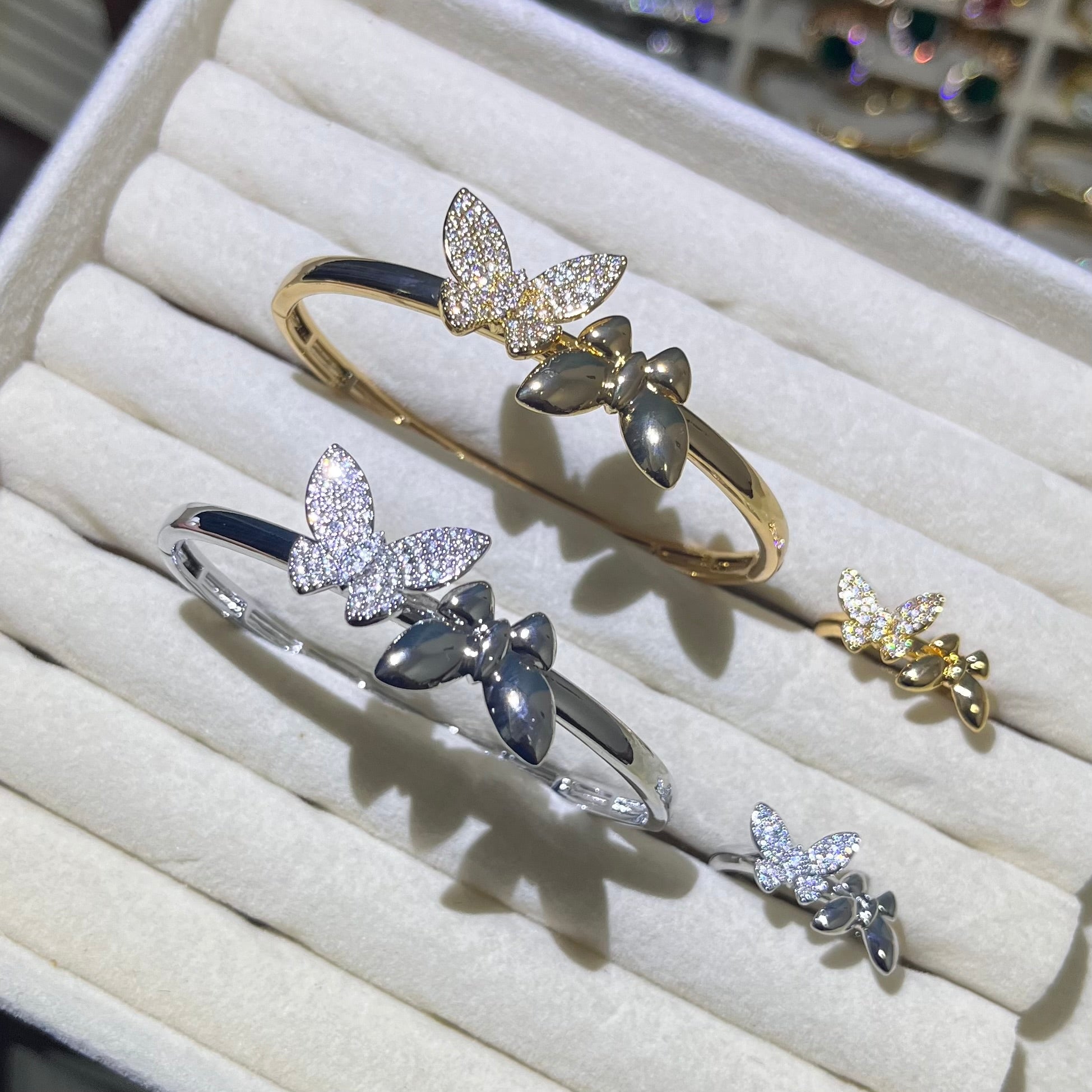 Lover Flutter💕🦋 Golden &Silver Bangle and Ring set