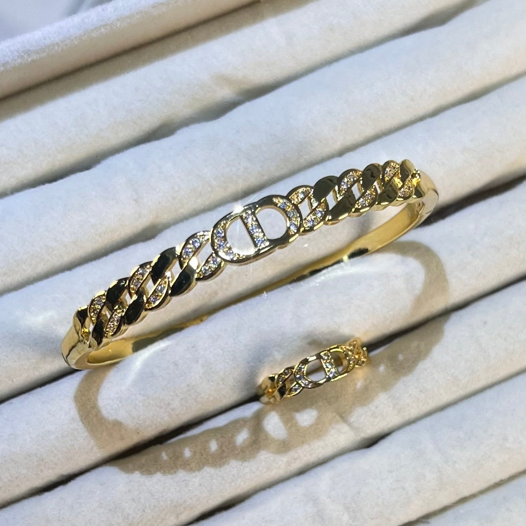 CD Pig Nose Cuban Link Pave Lab-Created Gemstone Bracelet | Gold-Tone Jewelry