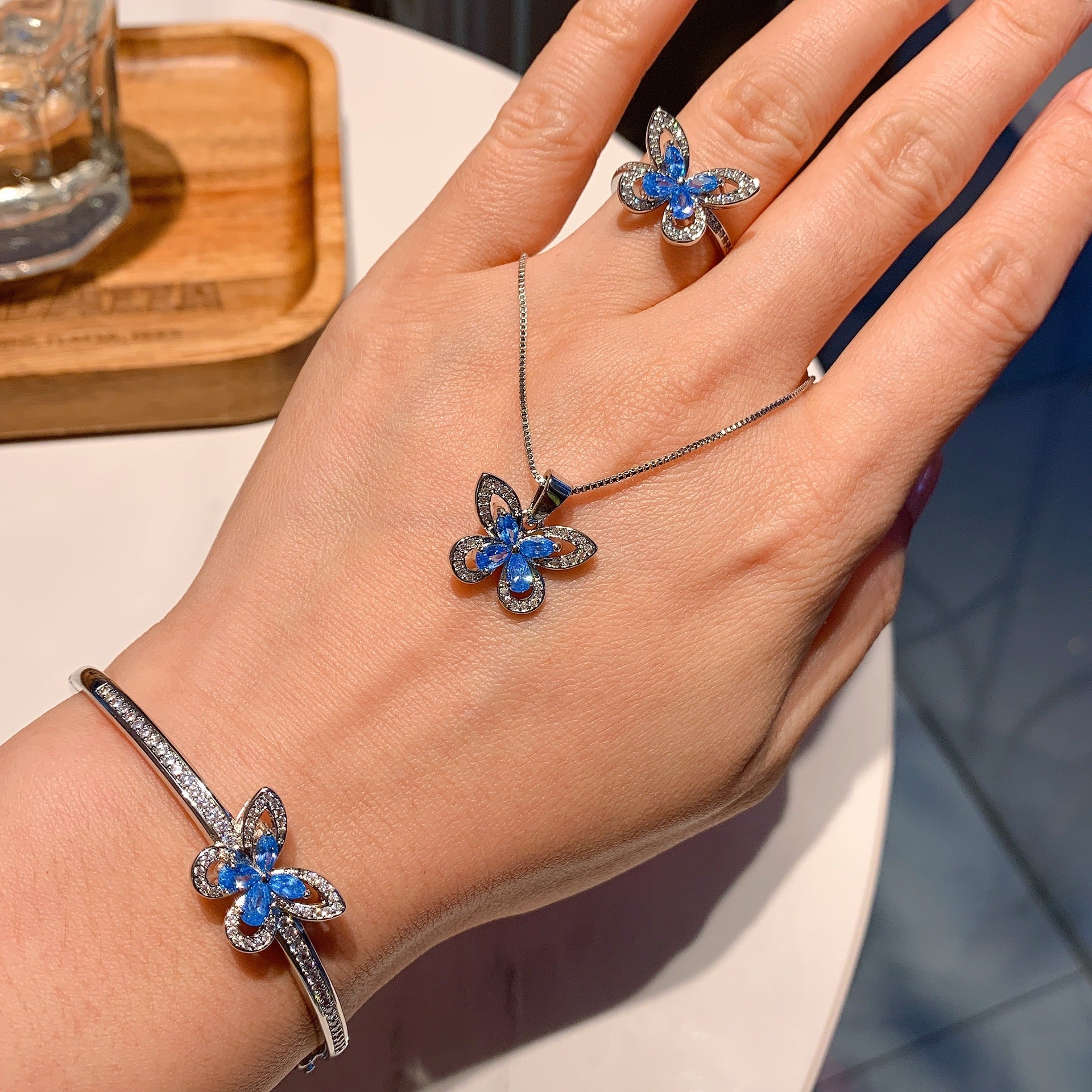 🦋 Lab grown ruby& aquamarine ✨Butterflies and ring set