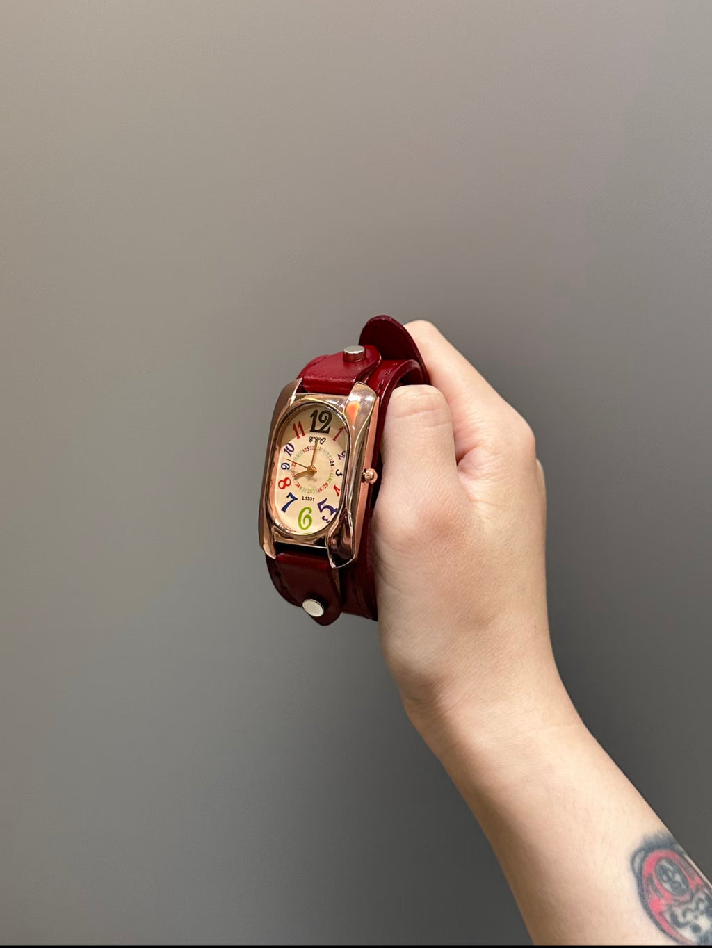 Vintage | Time Tunnel • Needle Can Walk