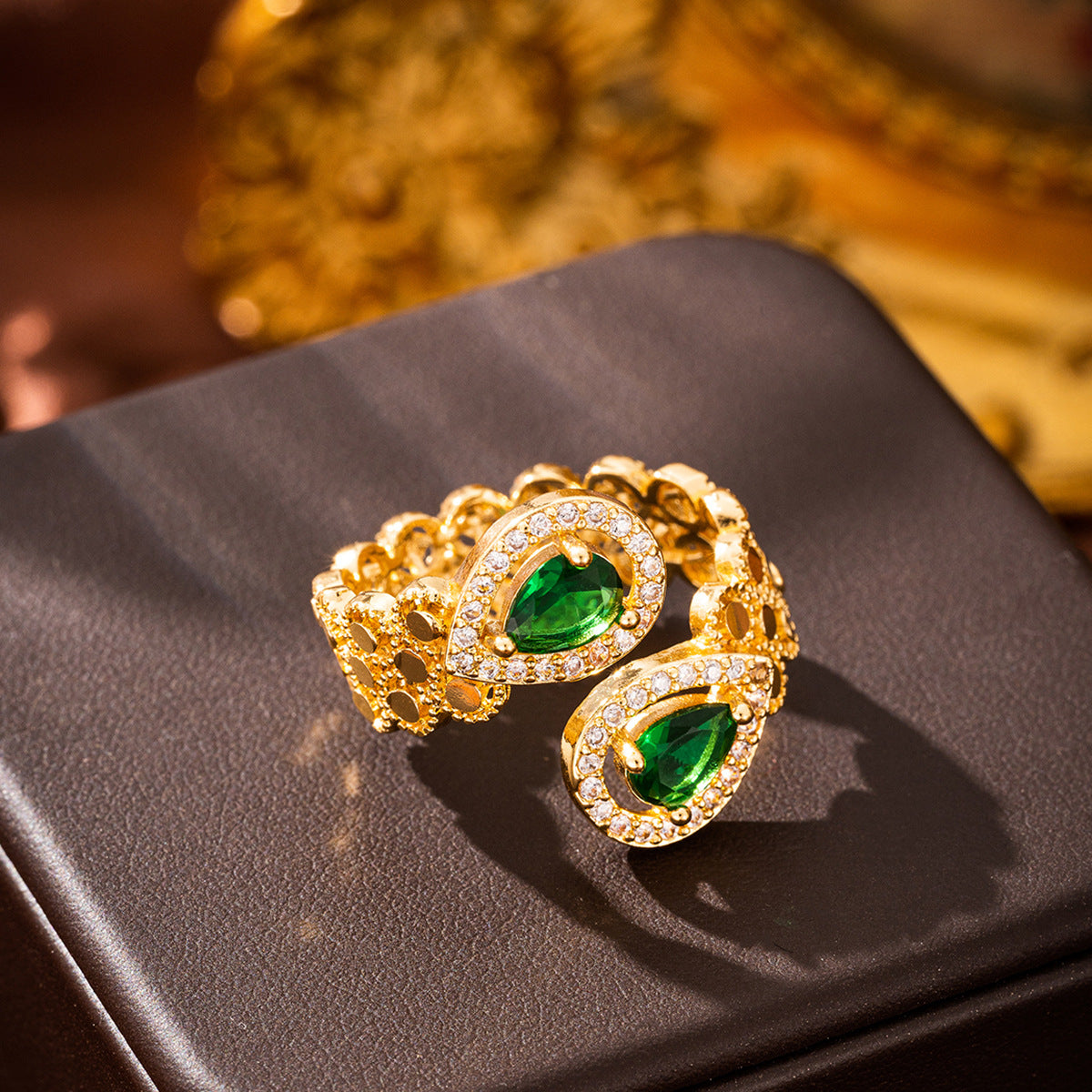 Vintage Emerald Hollow Carving Bangle and Ring Set