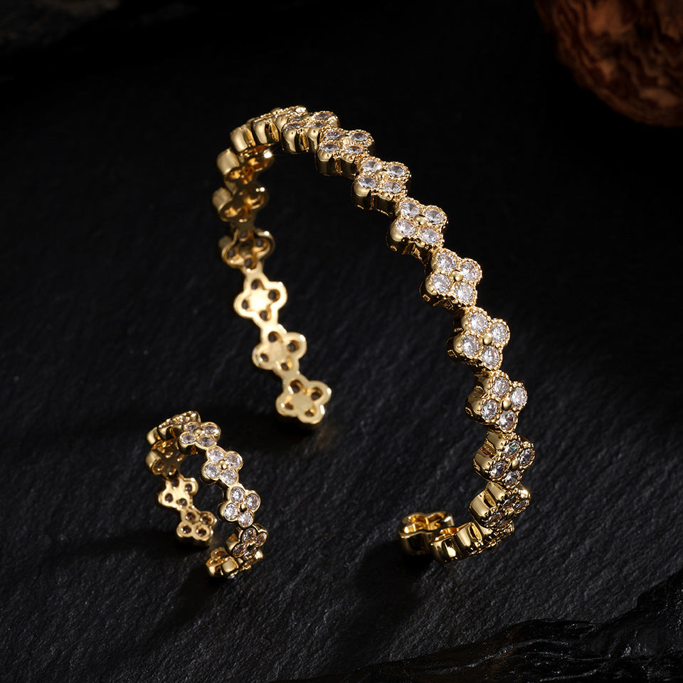 Rainbow/Diamond Clover gold& silver Bangle and ring set